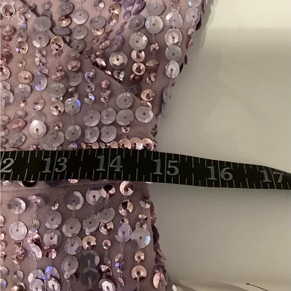 NWT Mac Duggal Size 8 Linear Sequin Long Sleeve Evening Dress - Picture 9 of 12